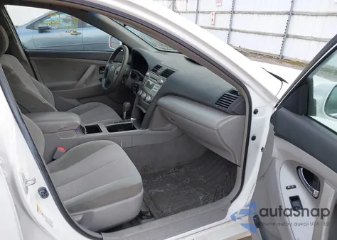 2011 Toyota Camry Le from USA, damaged, VIN 4T1BF3EK1BU627090